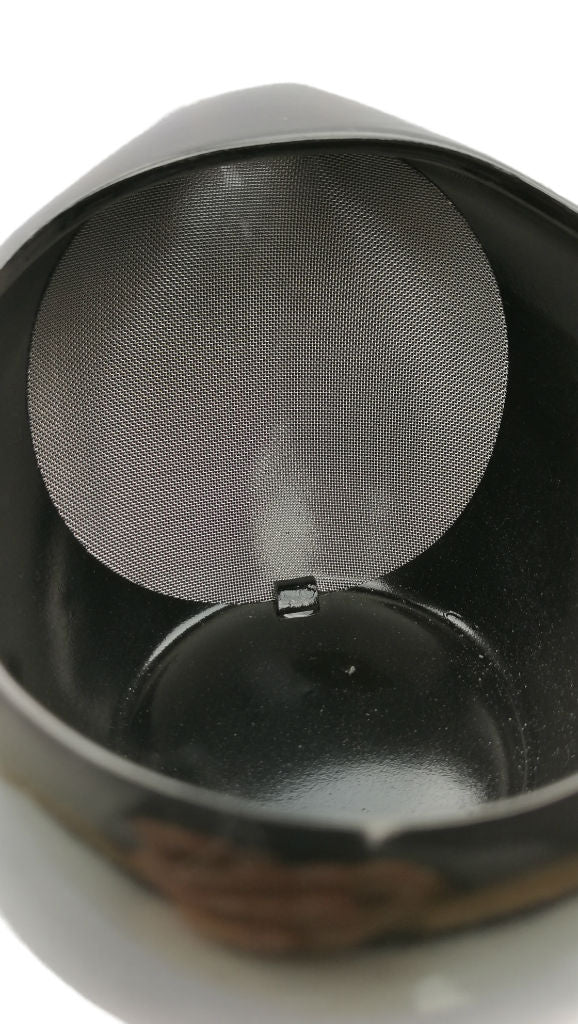 Teekanne mit Siebeinsatz, Japanisch